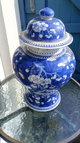 Antique Chinese Porcelain Large Ginger Jar & Cover - Heritage Gardens UK Online Garden Centre