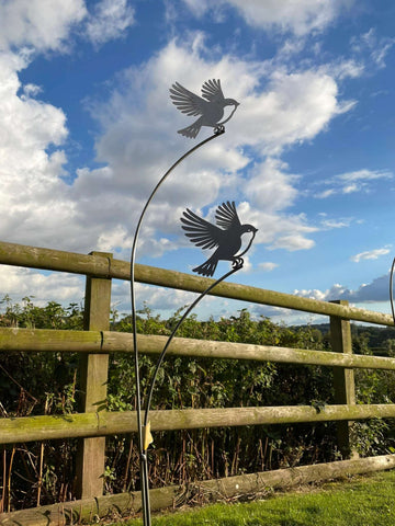 Flying Birds on a 4ft Pole - Heritage Gardens UK Online Garden Centre